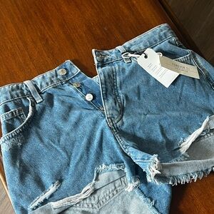 brand new forever 21 jean shorts, size 28